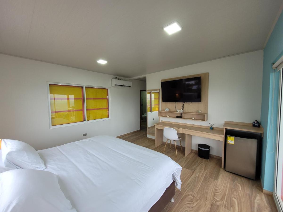 321 Surprise Beach House And Glamping Archibolds Екстер'єр фото