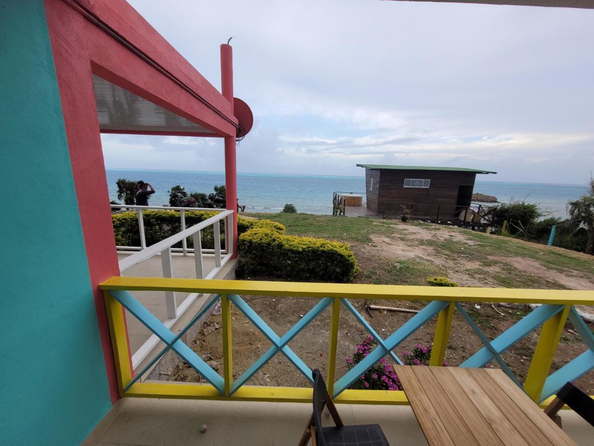 321 Surprise Beach House And Glamping Archibolds Екстер'єр фото