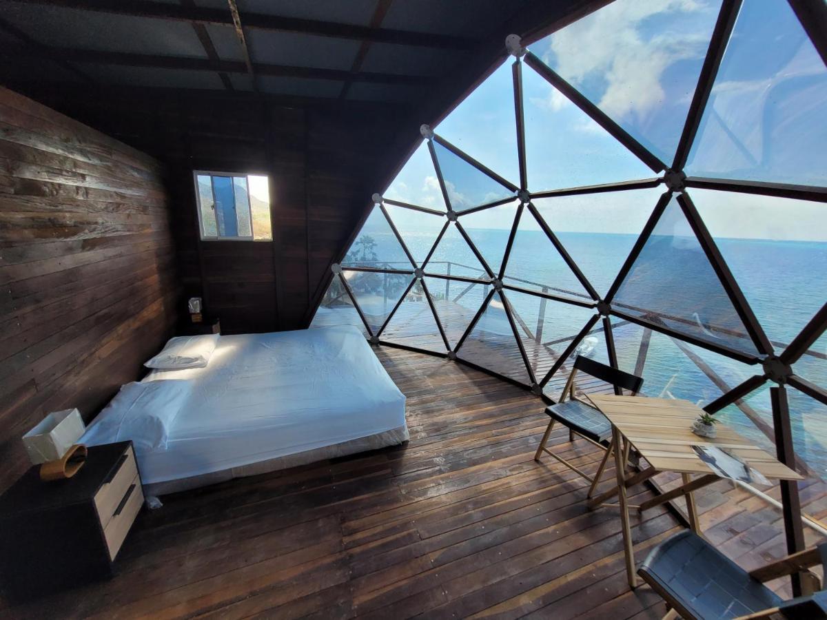 321 Surprise Beach House And Glamping Archibolds Екстер'єр фото