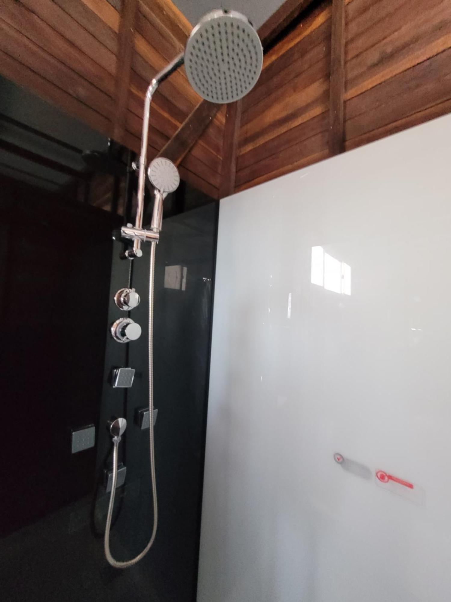 321 Surprise Beach House And Glamping Archibolds Екстер'єр фото