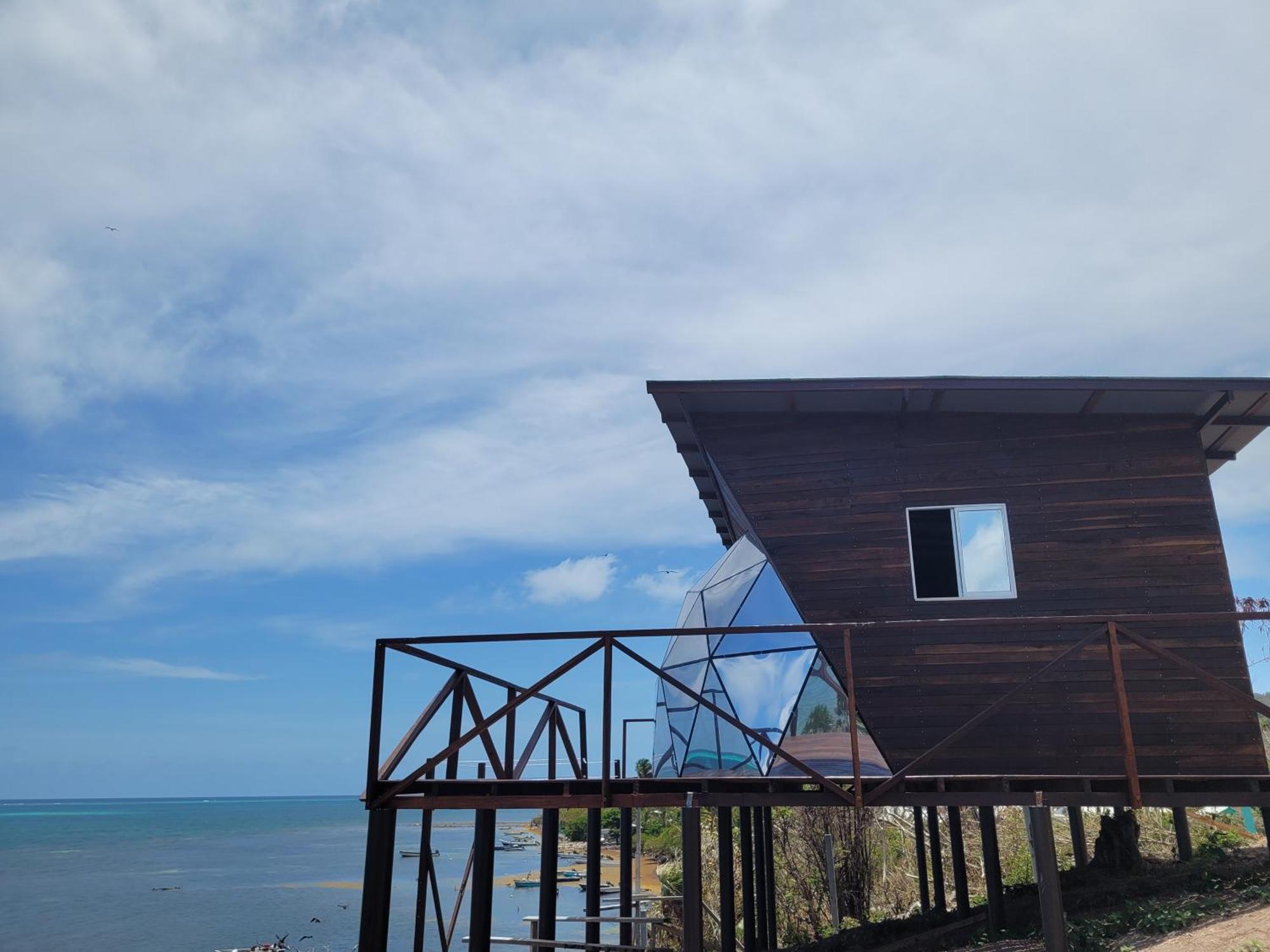 321 Surprise Beach House And Glamping Archibolds Номер фото